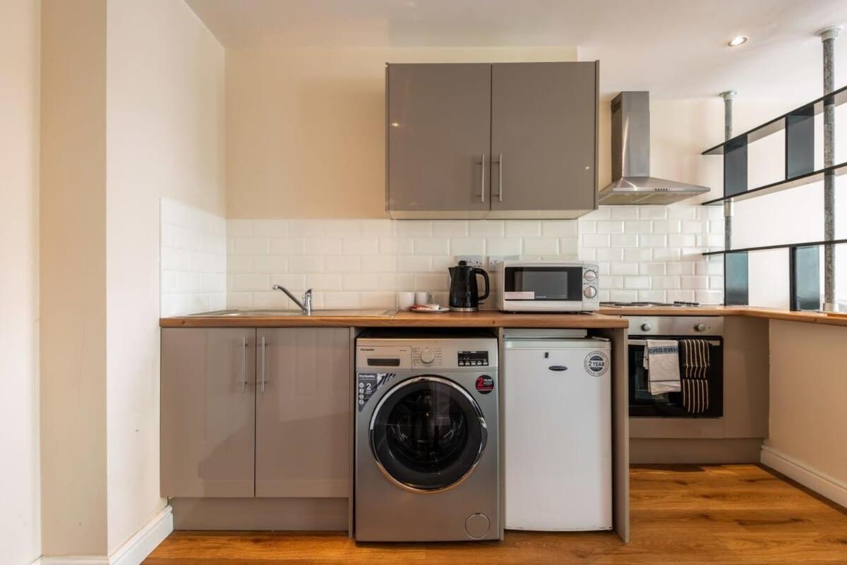 Modern & Bright Budget Studio In Central Doncaster Daire Dış mekan fotoğraf