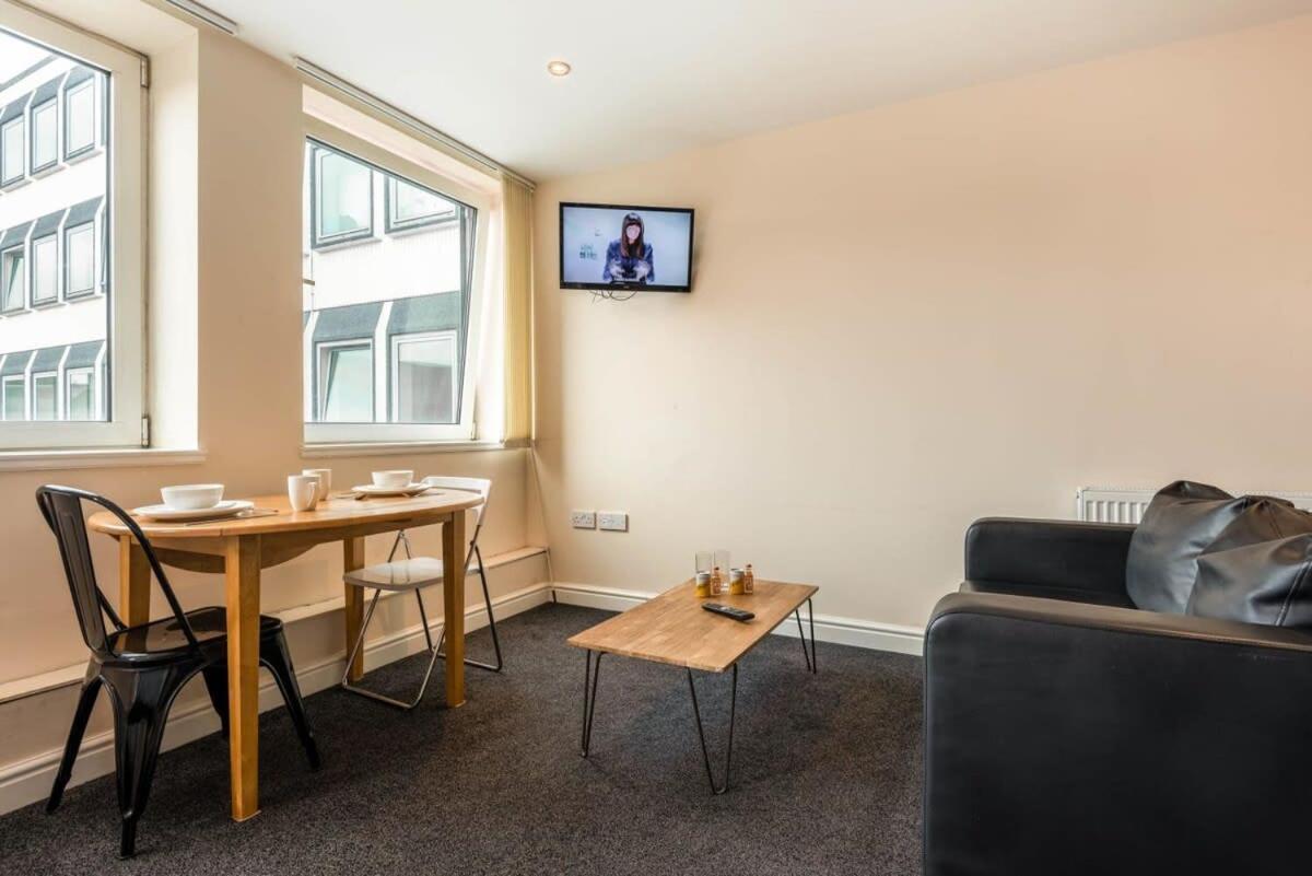 Modern & Bright Budget Studio In Central Doncaster Daire Dış mekan fotoğraf
