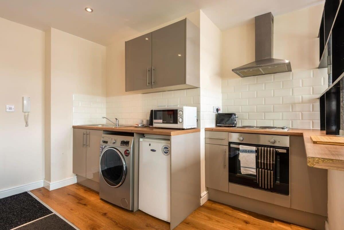 Modern & Bright Budget Studio In Central Doncaster Daire Dış mekan fotoğraf