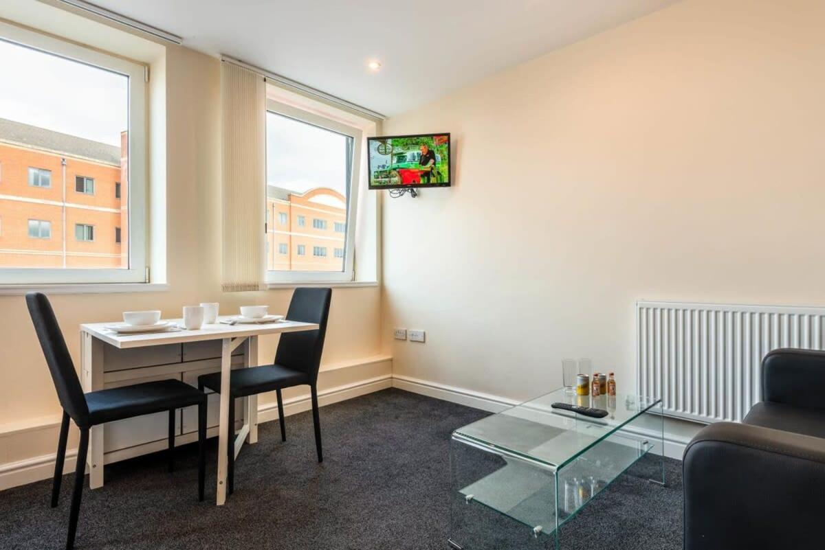 Modern & Bright Budget Studio In Central Doncaster Daire Dış mekan fotoğraf